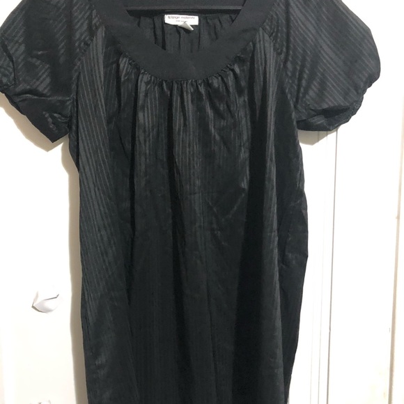 LIZ LANGE MATERNITY TOP.   xs - Picture 2 of 8